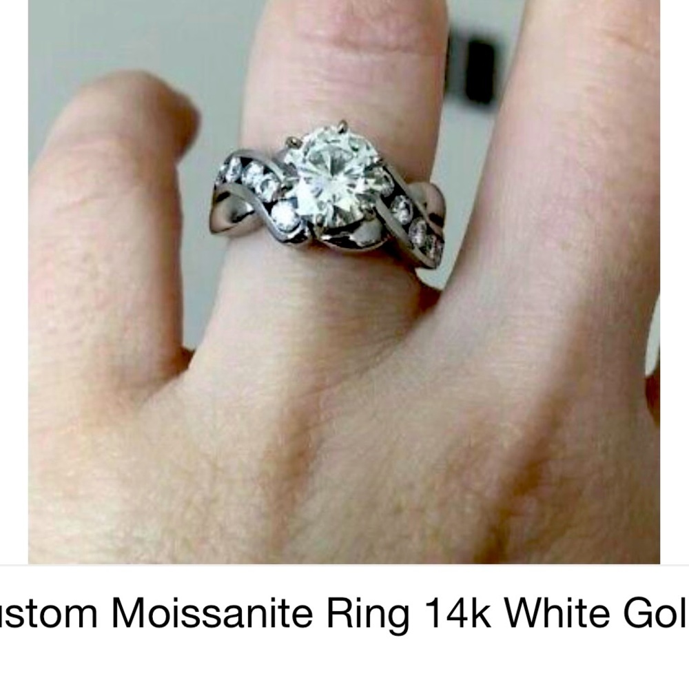 14 Kt White gold custom made from MOISSANITE
Co.